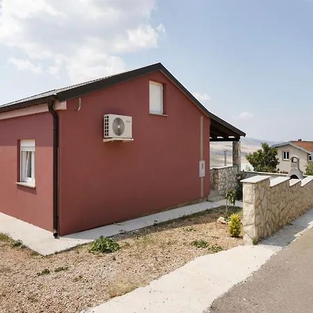 Dom wakacyjny In Jasenice Near Modric Cave Rovanjska
