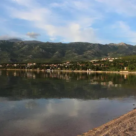 In Jasenice Near Modric Cave בית נופש